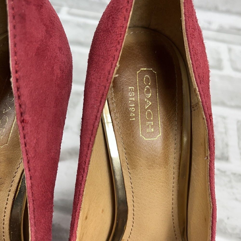 Coach Urban Women's Size 6 Red Suede Classic Pump Heels - Picture 13 of 15